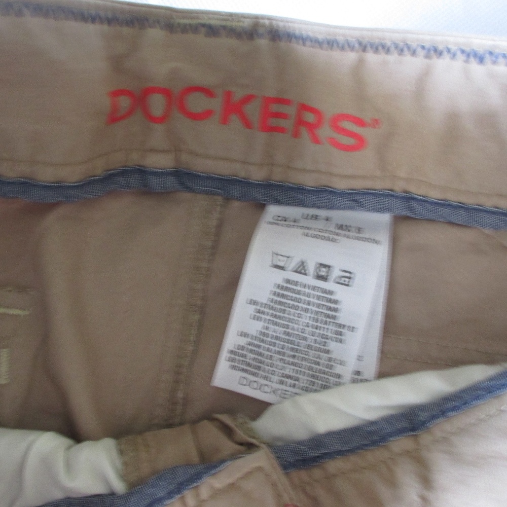 2 pair DOCKERS Capri - sz 4 & 4P - Excellent Condition! - Picture 2 of 4